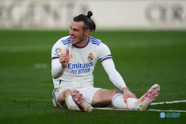 F-门迪缺席皇马今日训练 贝尔室内进行恢复性训练 F-门迪缺席皇马今日训练 贝尔室内进行恢复性训练